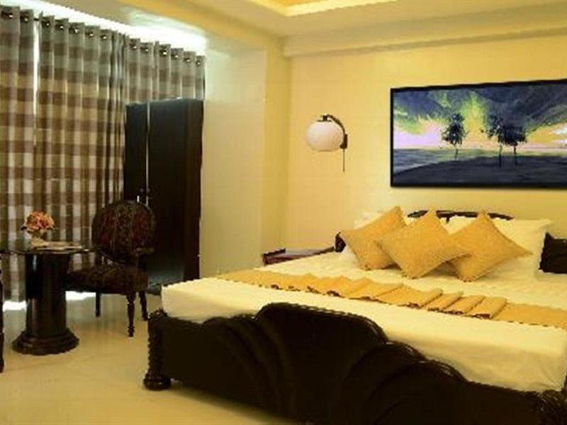 Silver Oaks Suites & Hotel Manila Exteriör bild
